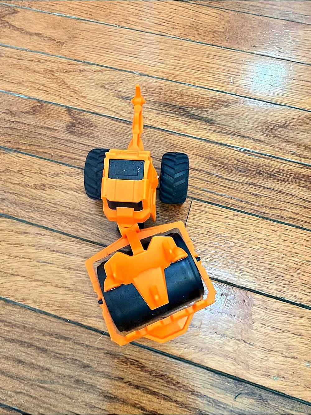 Rolland Monster Jam Dirt Squad Construction Toy Vehicle